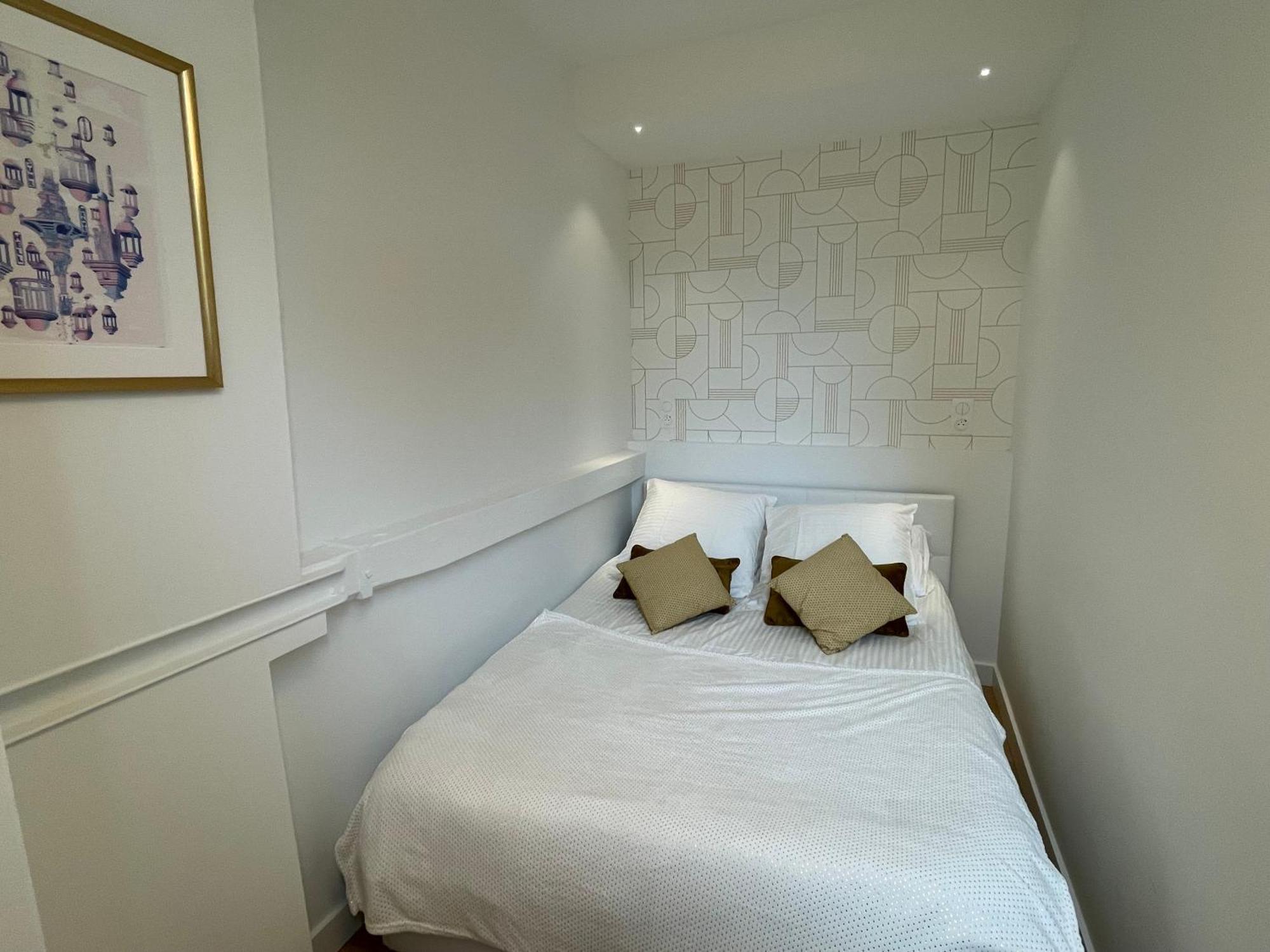 Appartements De Charme Du General Leclerc - Place D'Erlon - Hypercentre - Gare - 兰斯 外观 照片