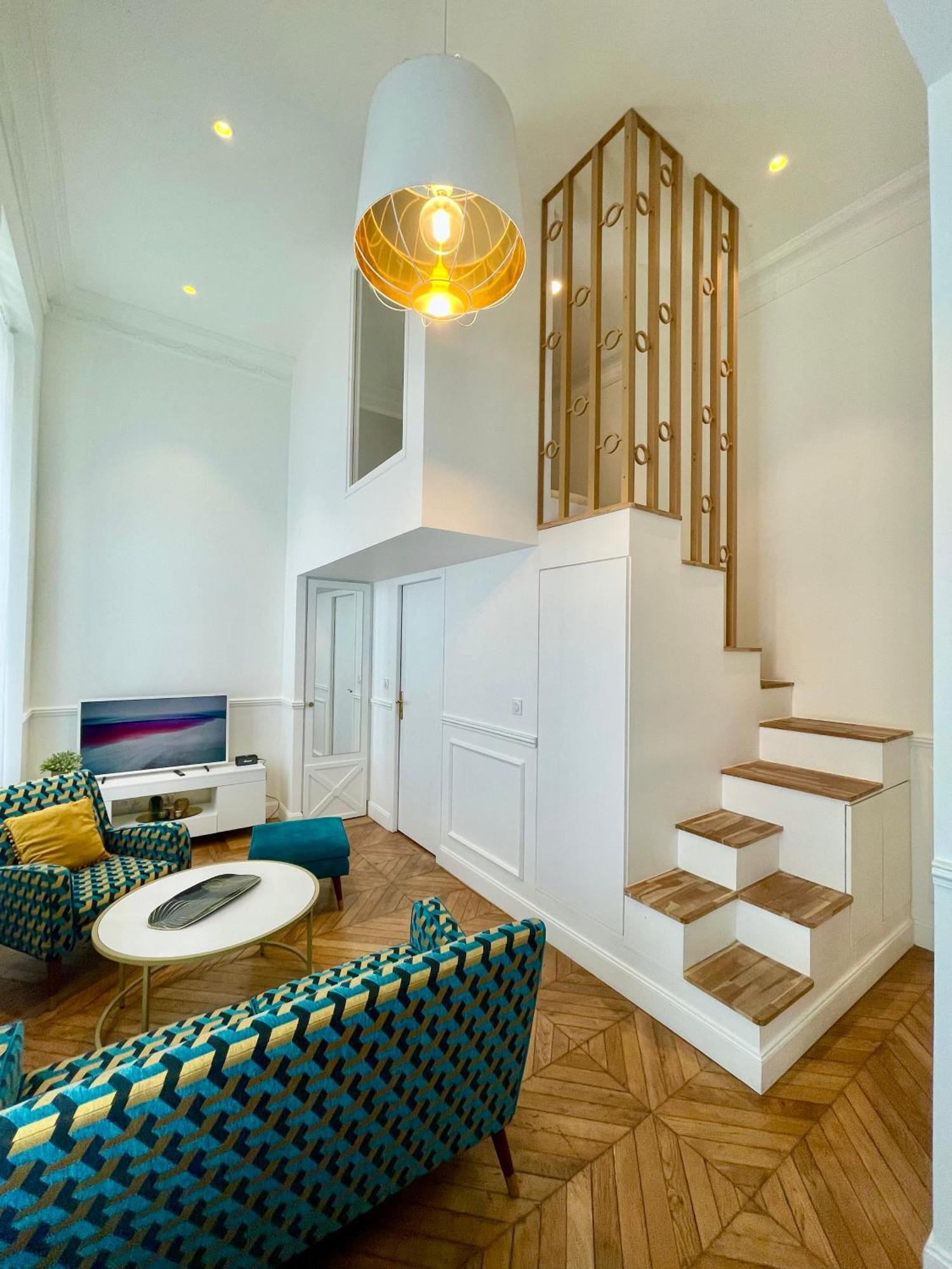 Appartements De Charme Du General Leclerc - Place D'Erlon - Hypercentre - Gare - 兰斯 外观 照片