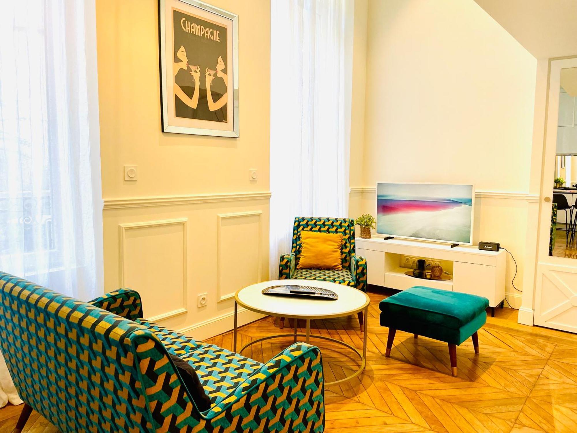 Appartements De Charme Du General Leclerc - Place D'Erlon - Hypercentre - Gare - 兰斯 外观 照片