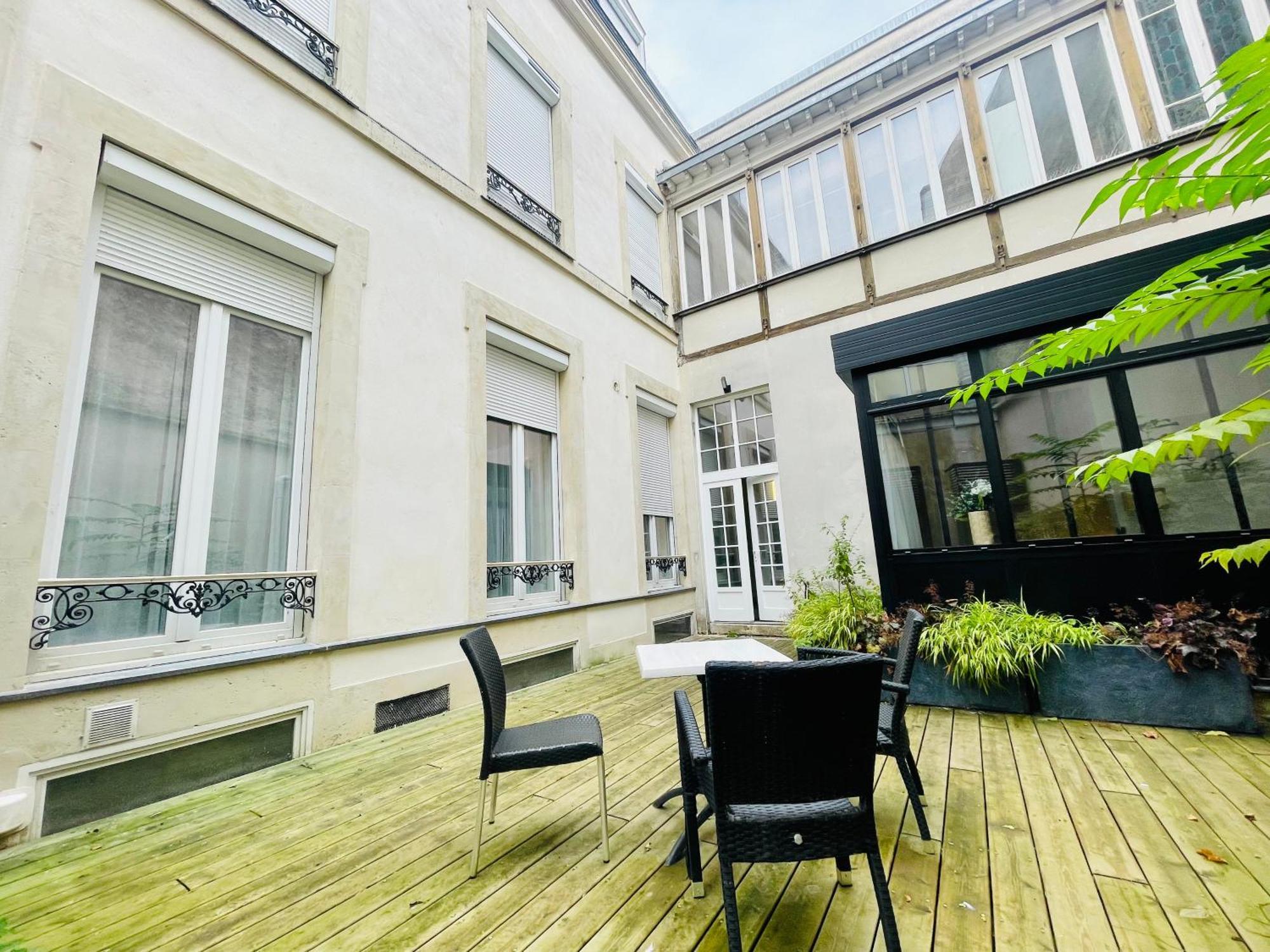 Appartements De Charme Du General Leclerc - Place D'Erlon - Hypercentre - Gare - 兰斯 外观 照片