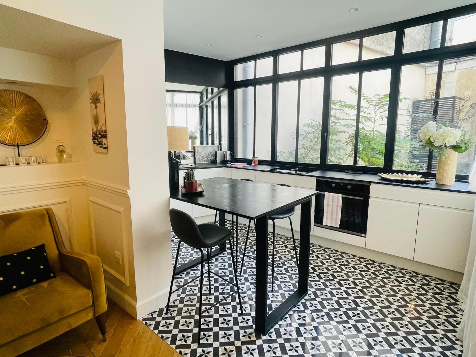 Appartements De Charme Du General Leclerc - Place D'Erlon - Hypercentre - Gare - 兰斯 外观 照片